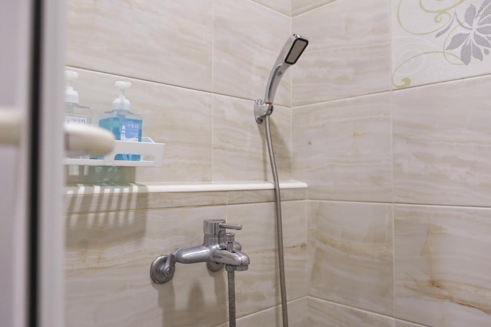 Honey B&B Hualien City Exterior photo